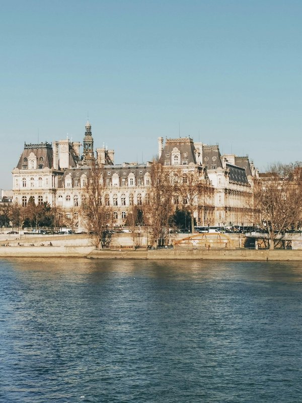 Votre escapade parfaite : hôtel à proximité de la rue de seine
